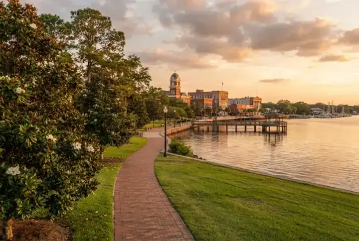 Green Cove Springs FL historic riverfront park and pier on the St. Johns River at sunset — website design Green Cove Springs FL